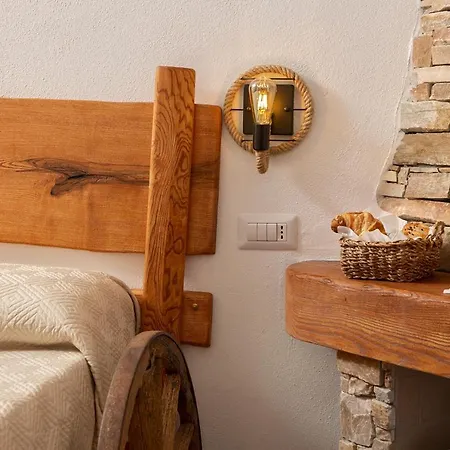 Vincent House Gasthof 4*