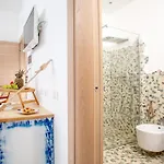 Vincent House 4* سانتا تيريزا غالّورا