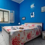 Vincent House بيت ضيافة
