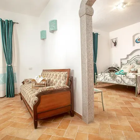 Vincent House Guest house *